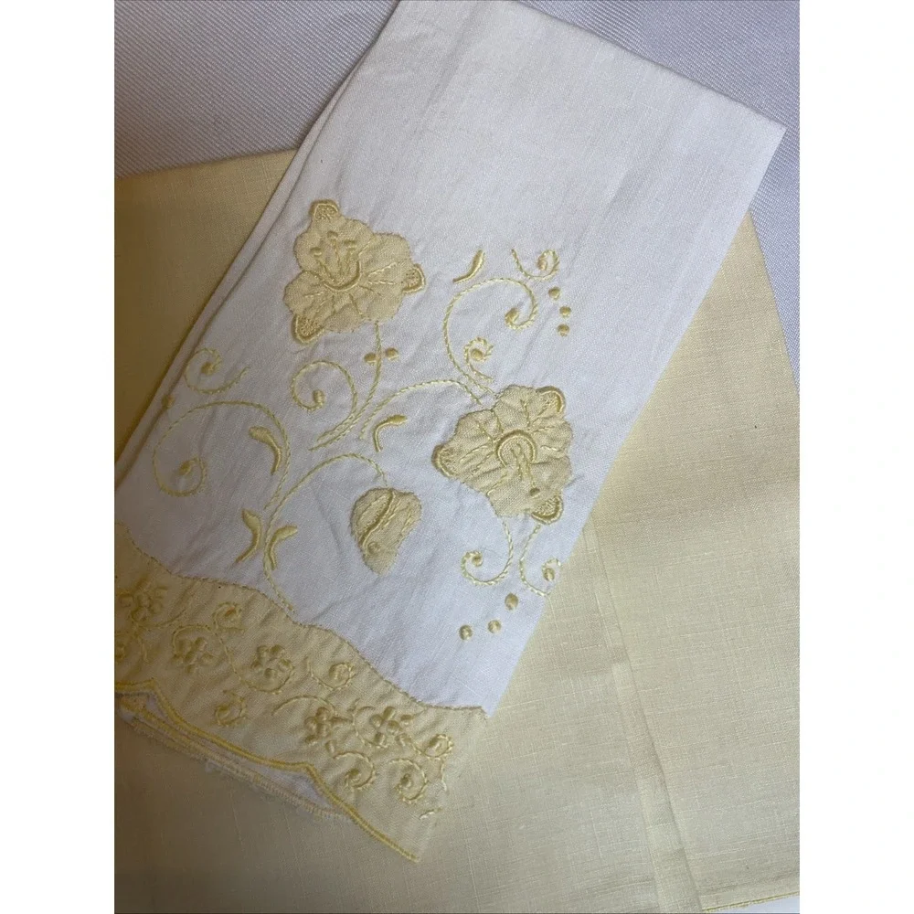 3 Vintage Napkins Hand Towels Yellow Embroidery Bows Flowers Cottagecore